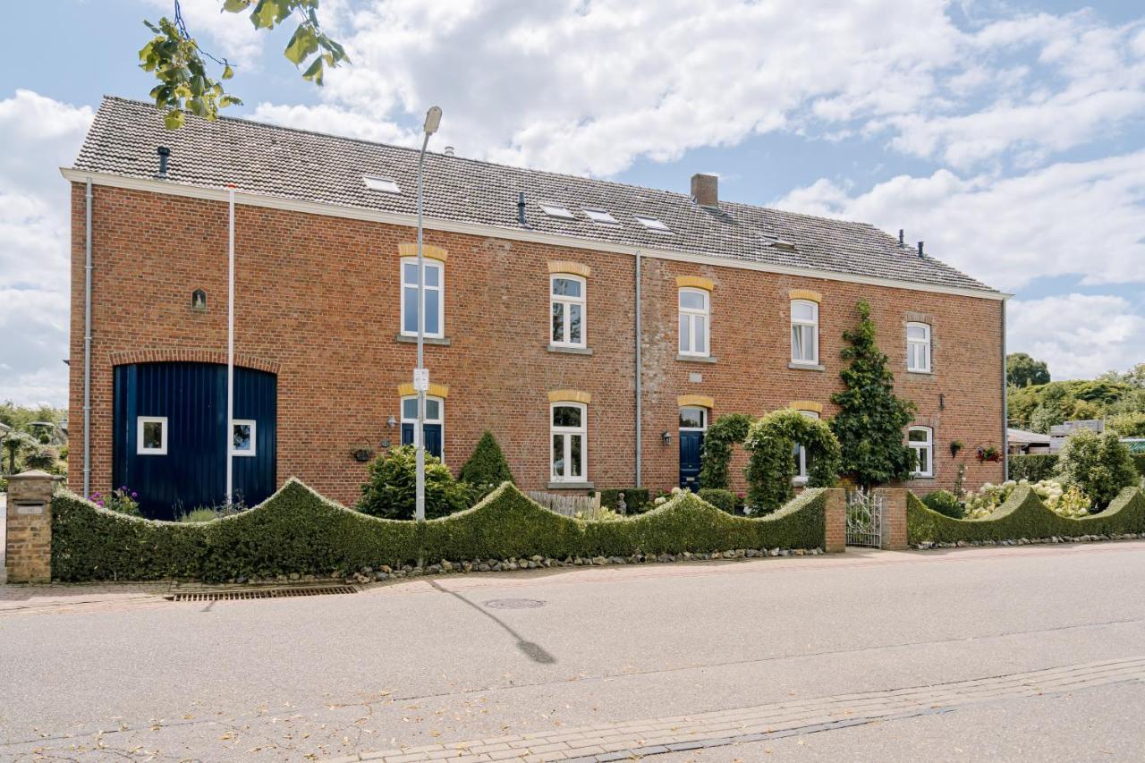 Buitengewoon Libeek Holiday home Sint Geertruid